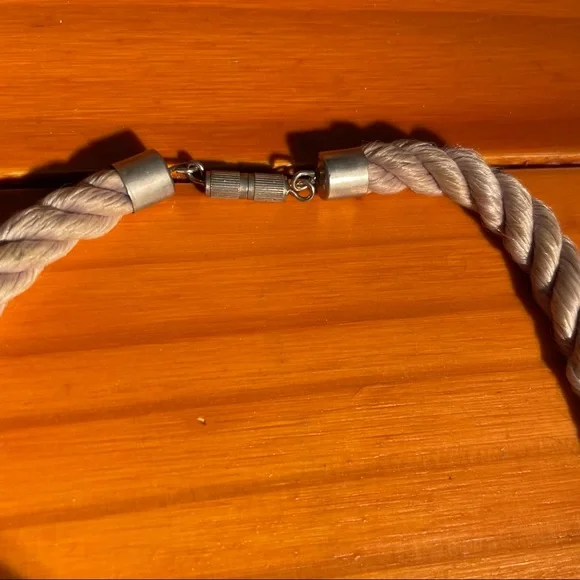 Vintage CJ Cloisonné Iris Bib Necklace - Picture 9 of 13